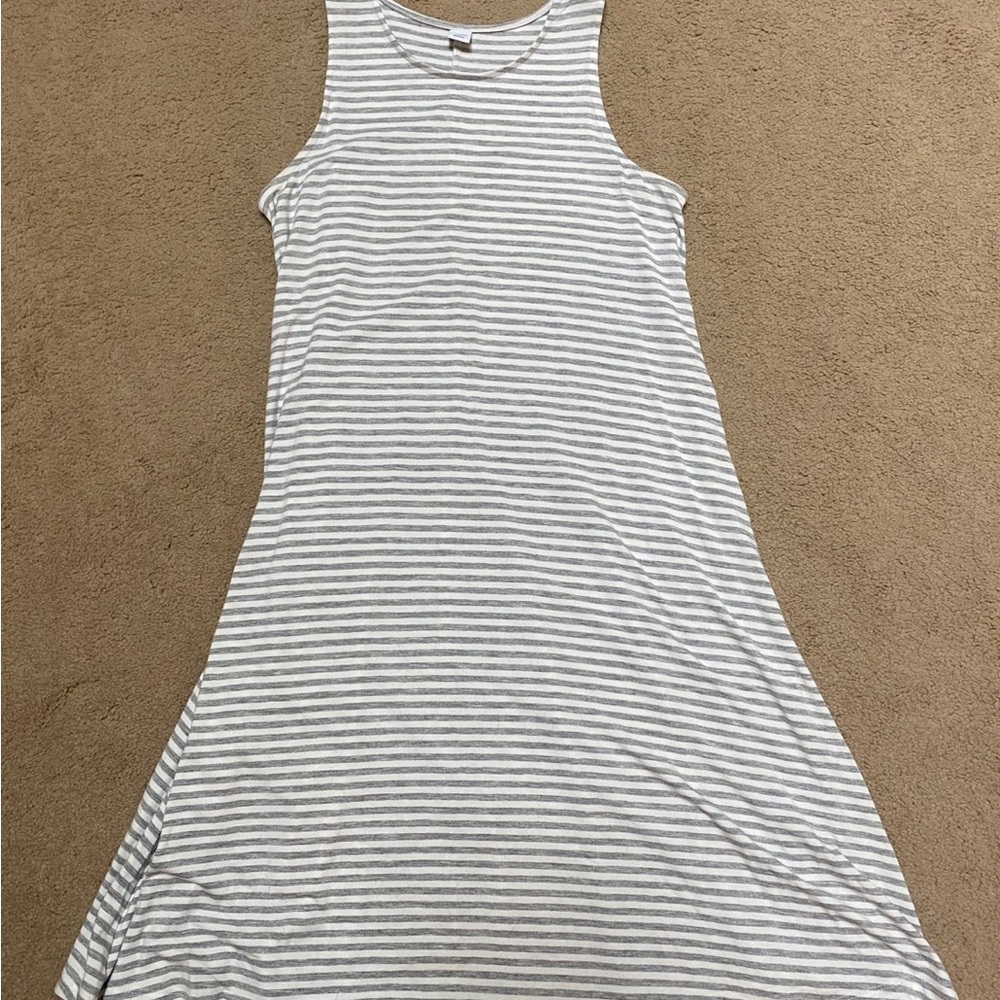 Old navy swing dress gray and white stripes